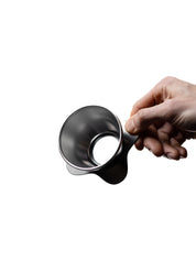 o1 dripper in a hand