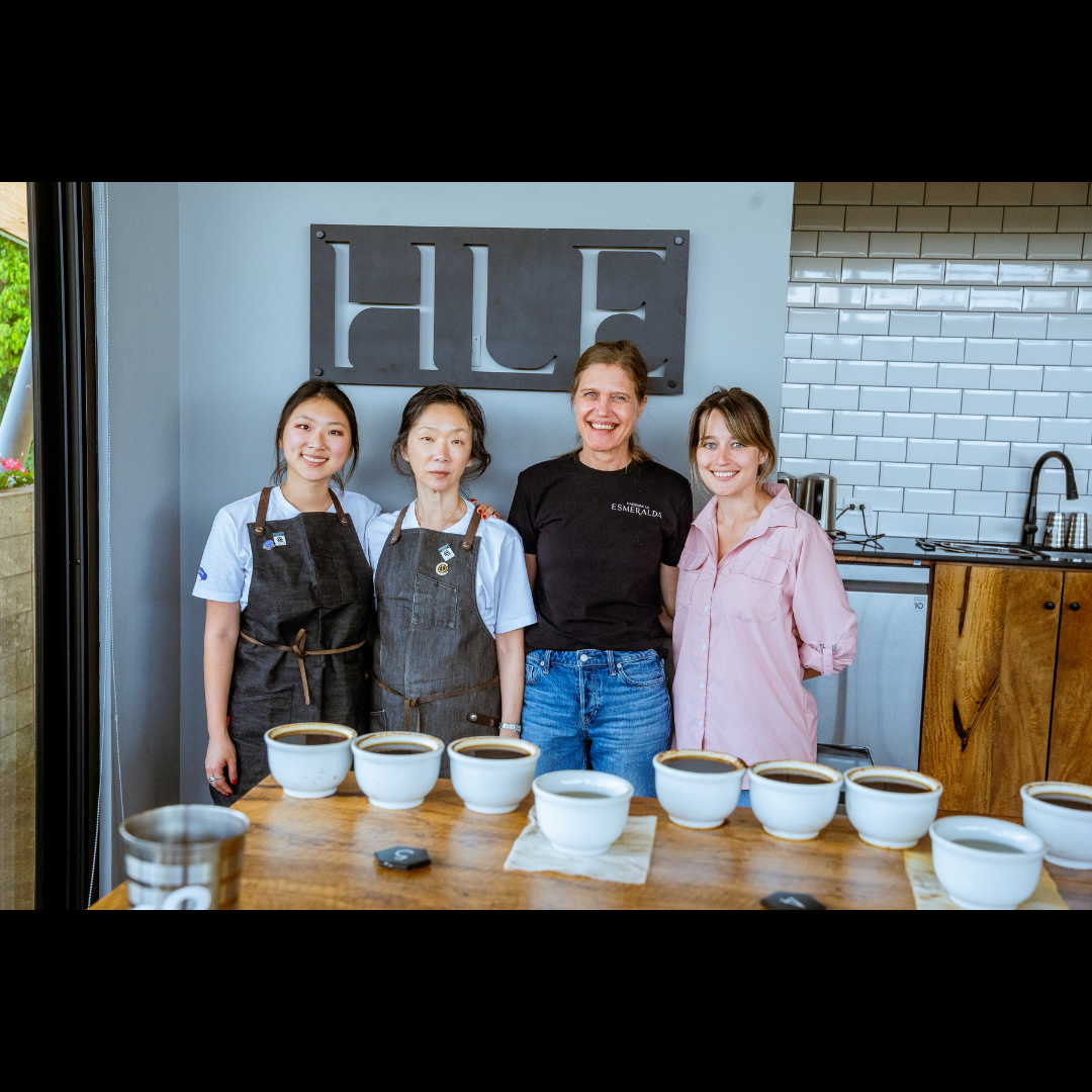 Rachel & Jiyoon with Rachel & Alex Peterson